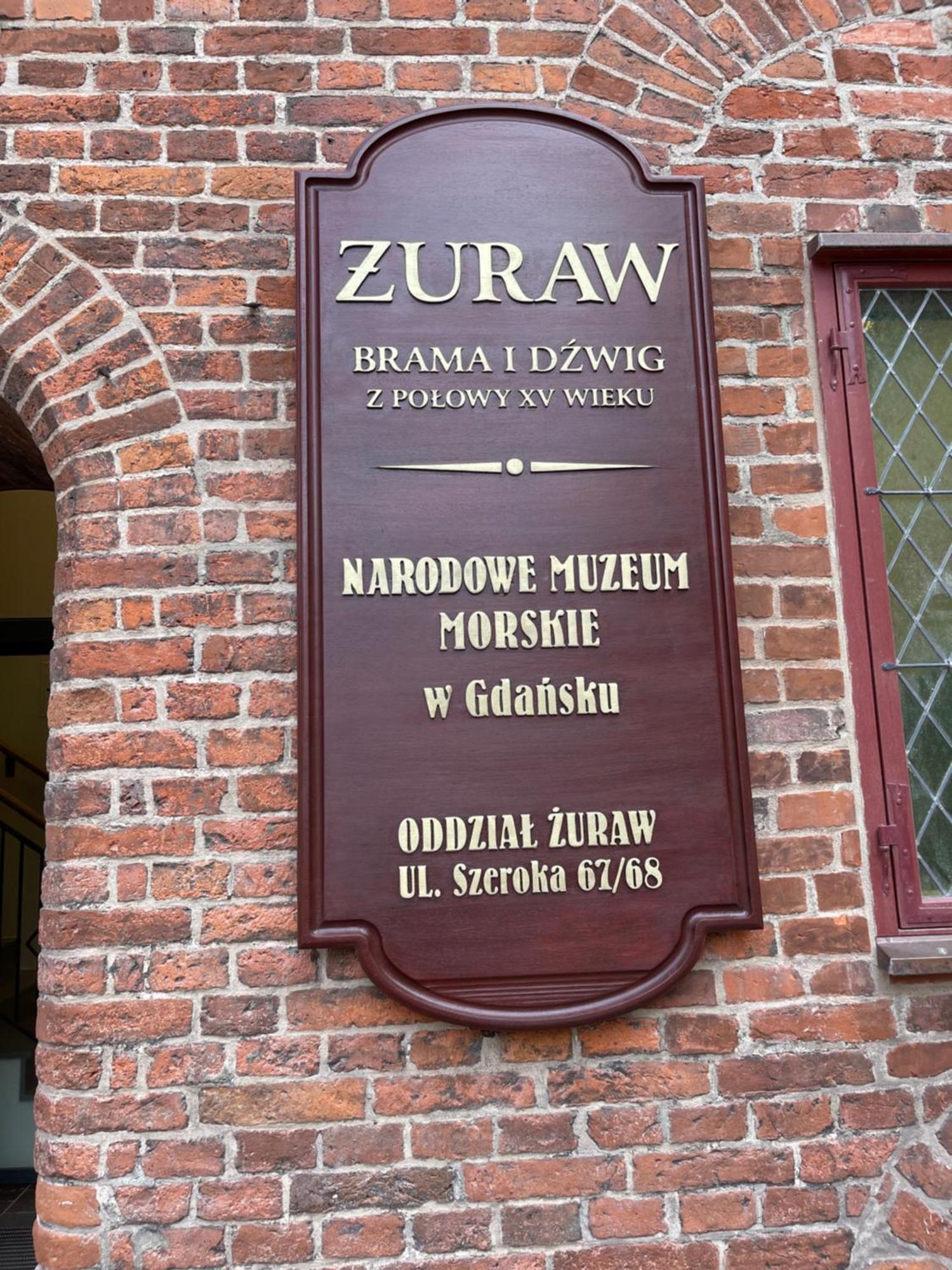 H&T Old Town Szeroka 24 Apartment Gdansk Bagian luar foto