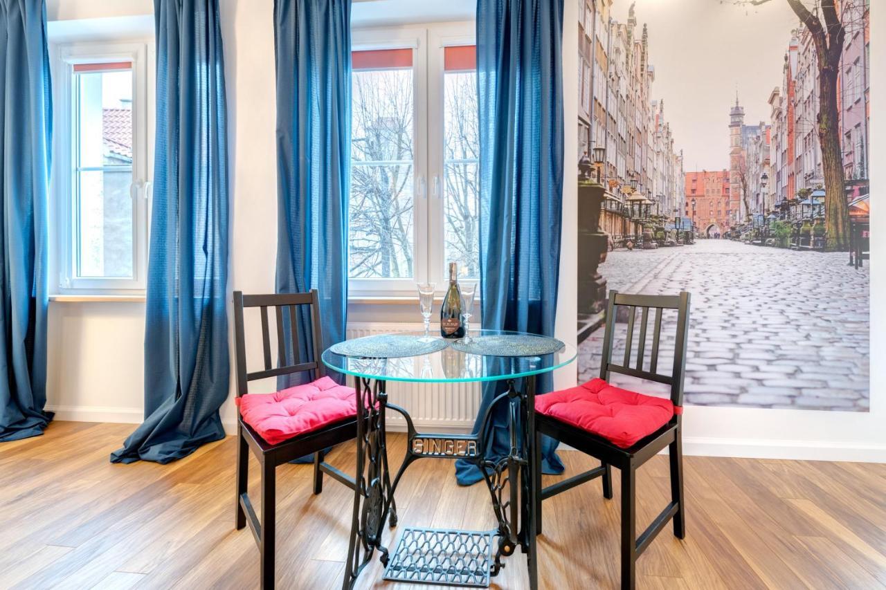 H&T Old Town Szeroka 24 Apartment Gdansk Bagian luar foto